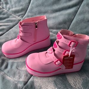 Lucky Step Pink platform shoes
